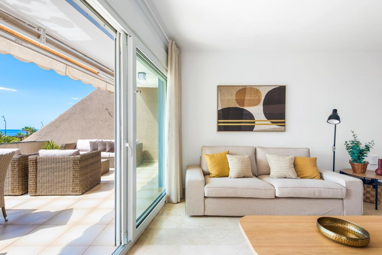 Beach Apartment With Terrace And Private Parking Radazul Bagian luar foto